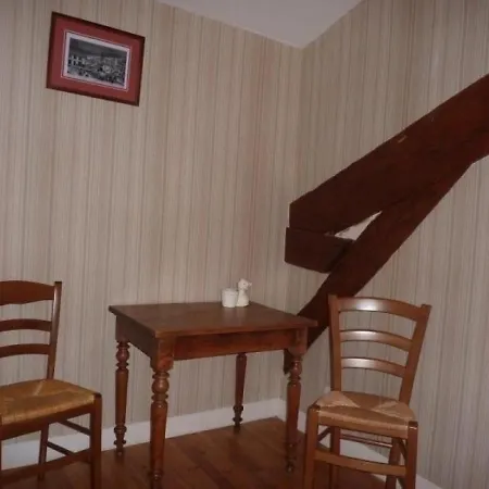 House De Prades * Prades (Ariege)